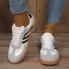 Zapatos Deportivos de Entrenamiento Moral de Talla Grande para Mujer Transfronterizos Zapatos Deportivos 2025 Nuevos Zapatos Planos de Combinación de Colores Retro Europeos y Americanos Venta al por Mayor para Mujeres