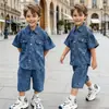 Conjunto de Verano de Mezclilla con Estampado de Leopardo para Niños 2026 Nuevo Elegante de Moda Conjunto de Dos Piezas de Manga Corta para Niños Moda Infantil Transfronteriza