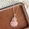 Novo Colar de Cabacinha Esmaltada do Xiaohongshu para Mulheres, Estilo Vintage de Luxo Leve, Pingente Pintado de Alta Qualidade, Corrente Versátil para Clavícula