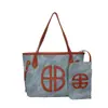 Bolsa Feminina Grande Capacidade Estampa de Letras 2026 Tendência Simples Casual Textura Bolsa de Ombro Estética Bolsa Tote de Axila Bolsa de Ombro