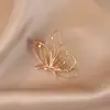Broche Floral de Gama Alta Corsage Moda de Nicho Lujo Accesible Broche de Mariposa Accesorios de Alta Gama para Traje Abrigo para Mujer