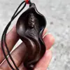 Colgante de Guanyin de Madera de Agarwood Dara Gan Adorno Hecho a Mano Cabeza de Guanyin Talla en Madera Hoja de Loto Bodhisattva Collar