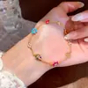 Pulseira Flor de Zircônia Retro Francesa Gota d'Água Senso de Design Personalidade de Nicho Pulseira Luxo Leve Toque de Alto Padrão Joia de Mão Exquisita