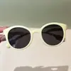 Nuevas Gafas de Sol Polarizadas Infantiles de Moda 2026 para Niños y Niñas, Gafas de Sol para Niños con Montura Redonda de Material Suave Tpee a la Moda