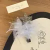Horquilla de Plumas con Borlas de Halloween Estilo Ballet Súper Hada Elegante Estilo Puro Lujoso Horquilla de Piel Pinza Lateral para Llevar en la Cabeza