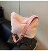 Bolso de Hombro Peludo de Moda Transfronterizo Moda Otoño e Invierno 2026 Bolso Cubo de Peluche para Viajar Bolso Cruzado Versátil de Moda