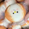 Estilo Mismo de Xiaohongshu Juguete Squishy de Pan de PU Rebote Lento Comida Realista Juguete para Aliviar el Estrés Suave y Pegajoso Juguete para los Dedos