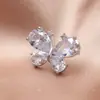 Broche de Flor de Diamante Feminino Coreia do Sul Pedra Olho de Gato Fofa Corsage de Amor Personalidade Anti-desgaste Fivela Leve Broche Cantinho do Casaco Fivela
