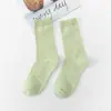 Calcetines para Mujer Transfronterizos, Calcetines de Color Sólido, Calcetines de Media Pantorrilla para Mujer, Calcetines Holgados Zhuji, Calcetines de Color Algodón de Azúcar para Mujer, Venta al por Mayor de Fábrica Coloridos