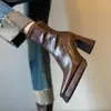 Versión de cuero~botines impermeables de plataforma de tacón alto para mujer, nuevo estilo otoño/invierno, adecuados para mujeres petite, botines estilo Martin de tacón grueso, botas adelgazantes de estilo francés