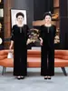 Novo Casaco de Inverno Outono Estilo Chinês para Mulheres de Meia-idade e Idosas, Roupa de Mãe, Solto, Estiloso, Conjunto Casual de Duas Peças, Suéter, Rejuvenescedor