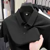 Camiseta masculina de luxo de manga curta para o verão, novo estilo de verão, jacquard de seda gelada, gola polo versátil com lapela, cor sólida para homens de meia-idade