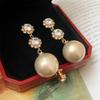 Brincos de Pérola Redonda com Diamante Inserido em Agulha de Prata Brincos de Luxo Acessível Elegantes Franceses Brincos Elegantes de Alta Qualidade Fábrica Atacado