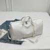 Bolsa de Viagem Design Verão 2026 Bolsa de Bagagem para Curta Distância Estilo Coreano Grande Capacidade Bolsa para Yoga Fitness Bolsa de Mão Transversal