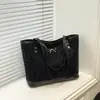 Bolso Grande Casual Estilo Coreano 2025 Bolso Tote Retro de Gran Capacidad Bolso de Hombro Elegante de Moda para Viajes Diarios Nuevo Estilo para Mujeres