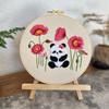 Traje de panda rojo con flores, bordado artesanal, bolsa de material, bolsa de costura con animales de dibujos animados, conjunto de cuatro piezas con flores y plantas bordadas Lu