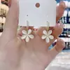 Brincos de Flor de Cinco Pétalas Pedra Olho de Gato Pino de Prata S925 Brincos com Zircônio Brincos de Fecho Jovem Simples e Frescos