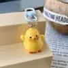 Lindo Llavero de Pollito en Flotador Colgante de Llave de Corazón Femenino Joyería para Colgar en Bolsos Adornos Decorativos para Bolsas de Auriculares