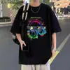 Camiseta de Manga Curta para Homem, Nova Marca Tendência Verão 2026, Top Solto de Algodão com Estampa de Fone de Ouvido, Camiseta Masculina Estilo Hong Kong