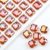 En stock al por mayor 12 mm trébol de cuatro hojas cuentas de cristal de vidrio = colgante de agujero de hierba de la suerte accesorios para joyería DIY
