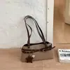 Bolsa de nicho de alta qualidade, de ombro, alta (alto valor de aparência), estilo novo, retrô, moderna, versátil, de ombro único, para o trabalho, bolsa de mão simples