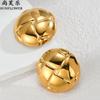 Aretes de Acero Inoxidable Geométricos Europeos y Americanos Transfronterizos para Mujer Aretes Metálicos de Lujo Ligero con Sentido Avanzado Nicho Elegante Combinable