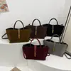 Bolso de Mano de Gran Capacidad Transfronterizo, Bolso Tote Versátil de Gama Alta para Viajes Diarios, Bolso Cruzado de Gamuza Escarchada Retro al por Mayor