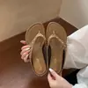 Chanclas de cuña con remaches estilo coreano para mujer, Nuevas chanclas estilo verano, Pantuflas diarias estilo romano, Zapatos de nicho para mujer