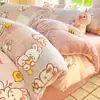 Juego de Ropa de Cama Gruesa de Vellón de Leche de Invierno de Cuatro Piezas Funda de Edredón Cálida de Coral de Doble Cara Juego de Tres Piezas de Sábana y Funda de Edredón para Dormitorio