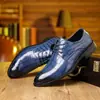Amazon Aliexpress Sapatos de Couro de Tamanho Grande Mais Vendidos para Homens, Novos Sapatos Formais Casuais de Negócios Respiráveis Britânicos de Bico Fino 2090