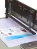 Máquina de Corte Automática Elétrica para Amostras de Tecido Máquina de Corte para Amostras de Cartão de Cores Máquina de Corte para Tecido de Couro Máquina de Corte para Amostras de Tecido Máquina de Renda