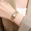 2026 Nuevo Reloj de Nicho Cuadrado Minimalista con Pulsera Reloj Transfronterizo Más Vendido para Mujer Metal Tricolor al por Mayor