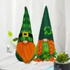 Calle. Decoración para Fiesta del Día de San Patricio Trébol Verde Irlandés Muñeco sin Rostro Decoración Adornos Navideños