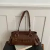 Bolso de Mano de Moda Estilo Coreano 2026 Otoño Temprano Nuevo Bolso de Mano Bolso de Hombro con Remaches Retro Bolso de Gran Capacidad para Debajo del Brazo para Mujeres