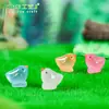 Adornos de paisaje en miniatura, pollitos amarillos pequeños que brillan en la oscuridad, decoraciones fluorescentes, manualidades creativas de resina con temática de suculentas y musgo, pequeños adornos de escritorio
