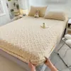 Cobertor de Cama Espesso de Flanela Leite Fleece Macio Confortável Quente de Inverno Simples Cor Sólida Cobertor de Cama Conjunto de Três Peças Roupa de Cama