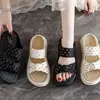 Sandalias Francesas Exquisitas de Suela Gruesa para Mujer Verano 2026 Nuevo Estilo para Mujeres Embarazadas Calzado de Exterior con Faldas Pies Cómodos Sandalias de Playa