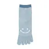 Calcetines de cinco dedos para mujer, verano, de malla, transpirables, hasta la pantorrilla, absorbentes de sudor, cara sonriente linda, calcetines de dedos separados, calcetines versátiles de cinco dedos, fabricante directo