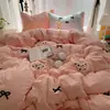 Juego de ropa de cama de Clase A de cuatro piezas, algodón puro lavado, nuevo diseño de dibujos animados 2025, sábana y funda de edredón, juego de tres piezas para dormitorio de estudiante 4