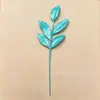 Ramas Navideñas Doradas de 33 cm con 6 Hojas, Suministradas por Amazon para Comercio Electrónico Transfronterizo, Decoración de Corona para Árbol de Navidad con Hojas Doradas