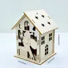 Casa de Natal de madeira para crianças, produto novo transfronteiriço, DIY pintado à mão, grafite, artesanato para decoração de casa