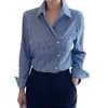 Camisa listrada de manga comprida com design irregular de lapela de um botão, temperamento chique de primavera e outono, para mulheres