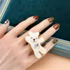 Anillo Decorativo de Diamante Amoroso Oso que Saluda Galleta Venta Caliente Transfronteriza Anillo de Diseño Moderno y Versátil Joyería