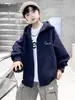 Jaqueta Masculina Primavera e Outono 2026 Novo Estilo para Crianças Maiores, Blusa com Capuz de Outono, Moletom Masculino de Outono, Cardigã Tendência