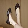 Zapatos de Piel de Oveja Estilo Chanel con Costuras y Botón Dorado Pequeño, Boca Baja, Nuevos para las Cuatro Estaciones, de Oficina, Tacón Bajo Grueso, Zapatos de Moda para Mujer, Talla 40 plus