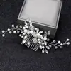 Acessórios de cabelo de noiva mais vendidos transfronteiriços, tiara de flor de pérola, pente de cabelo feito à mão, conjunto de grampos e palitos de cabelo para fotografia de viagem de casamento