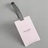 Etiqueta Colgante Antifalsificación Casual Nueva de Gama Alta Etiqueta de Ropa Personalizada Logo Etiqueta de Ropa para Hombres y Mujeres Etiquetas de Ropa Hechas a Medida en Stock