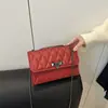 Nova Estilo Minimalista Textura 2026 Verão Cor Sólida Bordado Acolchoado Corrente Moda Fecho de Trava Transversal Ombro Pequeno Quadrado Bolsa Feminina
