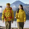 Chaqueta Softshell Deportiva para Exteriores Hombres Mujeres Primavera Otoño Ropa de Abrigo Tallas Grandes Cortavientos Impermeable Senderismo Ciclismo Montañismo Ropa Chaqueta
