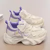 Zapatillas versátiles para niñas 2026 primavera y otoño nuevos zapatos de papá para niños zapatos de correr transpirables antideslizantes para niños mayores